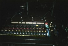 1586 Showco monitor console
